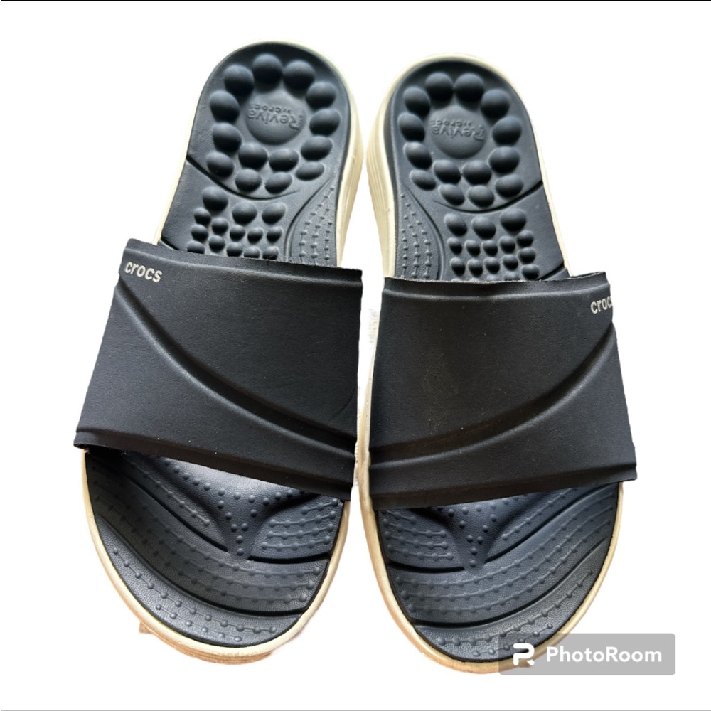 Crocs Reviva Flip Flops Women’s Blue Slide Sandals size 10
